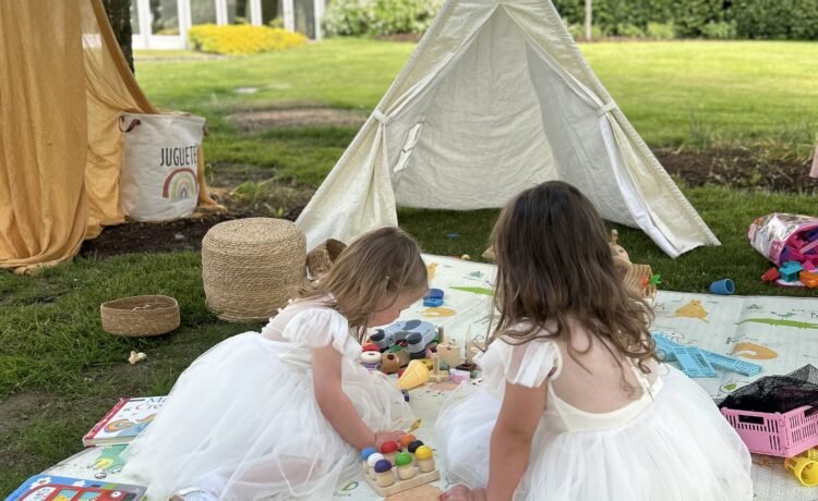 Clonabreany House. Meath Wedding childcare