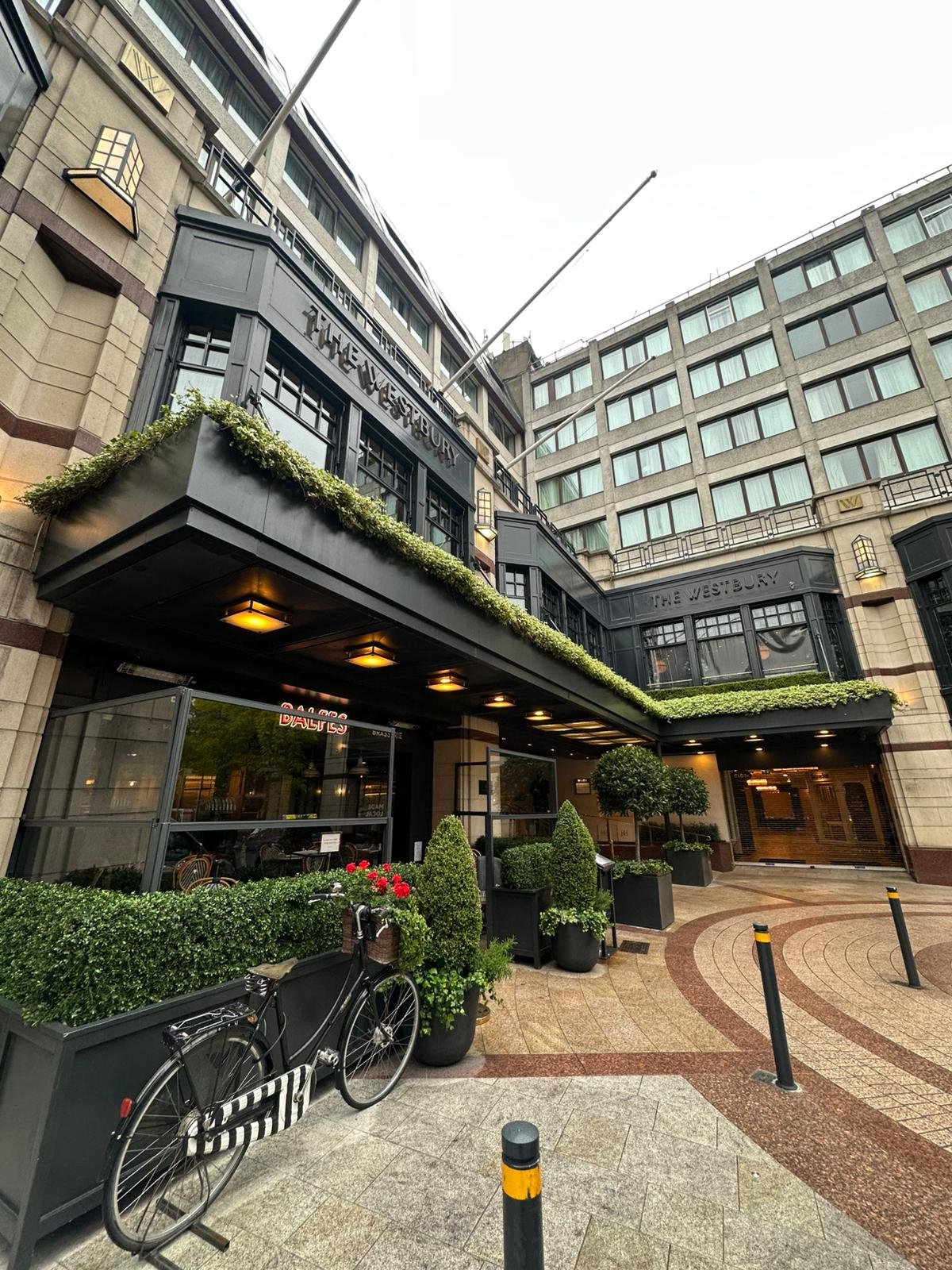 If you are staying at The Westbury Hotel in Dublin and require a trusted babysitter at short notice, Elisa Babysittingoffers professional and reliable private childcare for families visiting the city.